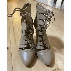 BCBG Max Azria Bren lace up gladiator bootie size 7 in beige